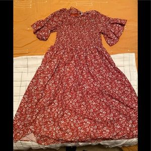 Size small boutique floral dress, rust colored